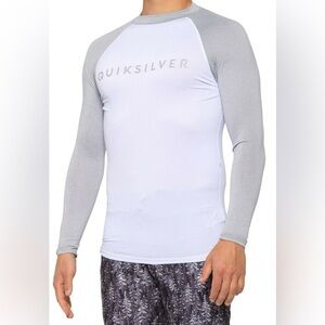 Quiksilver Men's Two-Tone Gray and White Long Sleeve Tee XXXL